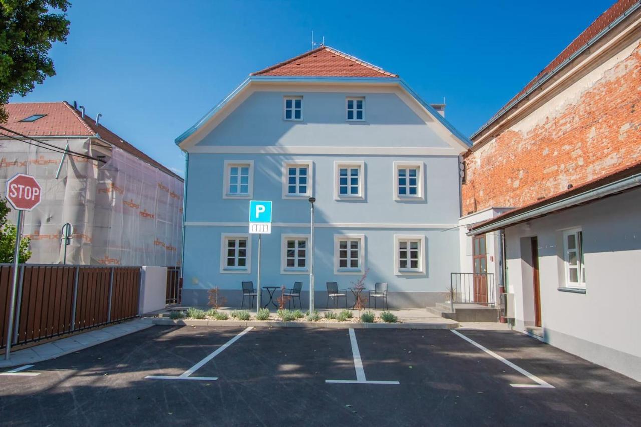 Apartmani Kac Karlovac Exterior photo