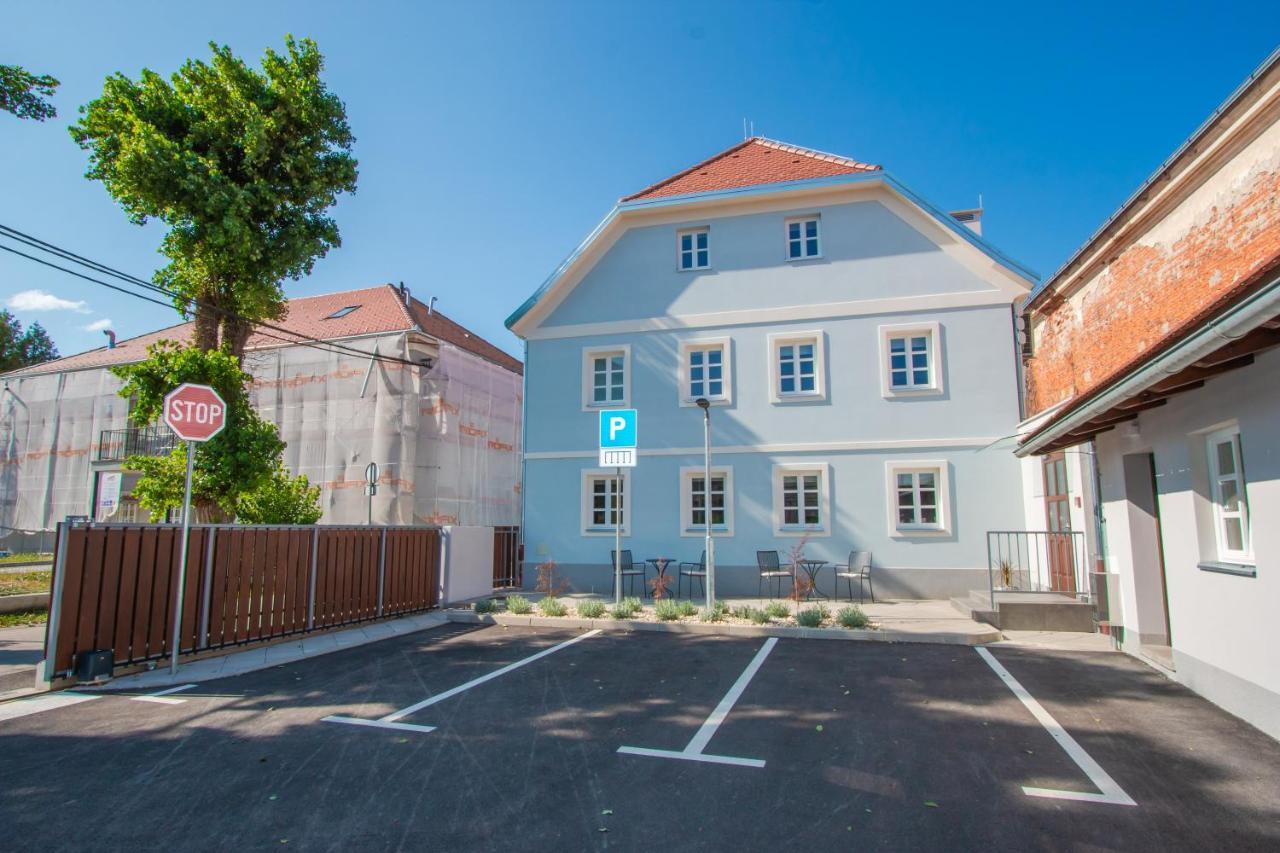 Apartmani Kac Karlovac Exterior photo